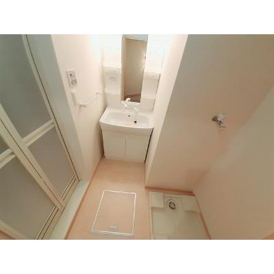 アイリー　ブルー 201【管理NO：1-016208701-02010】 ★家具家電は申し込み後に搬入します★ ★2026年10月上旬入居可能★の物件画像