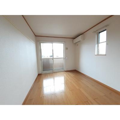ボヌールⅡ 103【管理NO：1-013378701-01030】 ★家具家電は申し込み後に搬入します★ ★2026年09月下旬入居可能★の物件画像