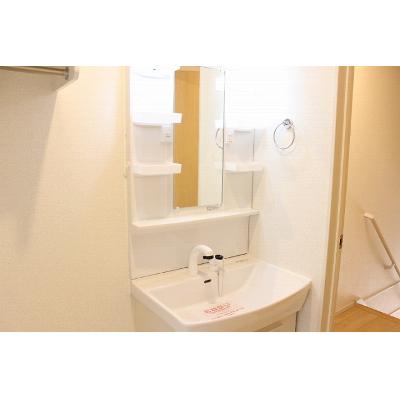 ビバリーヒルズＢ 203【管理NO：1-022497001-02030】 ★家具家電は申し込み後に搬入します★ ★2026年10月上旬入居可能★の物件画像