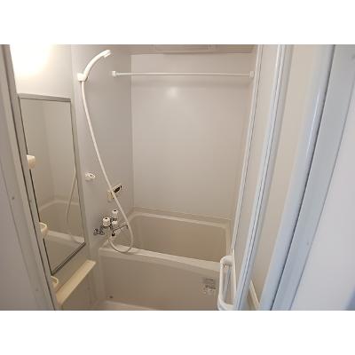 シャン・ド・ペシュ 202【管理NO：1-013987101-02020】 ★家具家電は申し込み後に搬入します★の物件画像