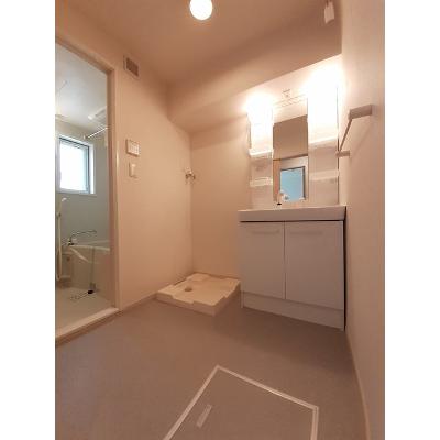 サンプリウス 202【管理NO：1-018732201-02020】 ★家具家電は申し込み後に搬入します★ ★2026年09月下旬入居可能★の物件画像