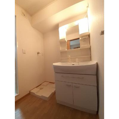 プラシード 103【管理NO：1-015026301-01030】 ★家具家電は申し込み後に搬入します★ ★2026年10月中旬入居可能★の物件画像