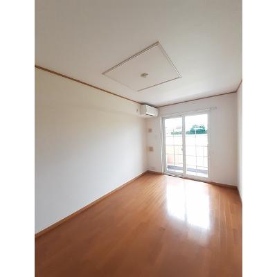 ボニート　﨔 102【管理NO：1-013409601-01020】 ★家具家電は申し込み後に搬入します★ ★2026年09月下旬入居可能★の物件画像