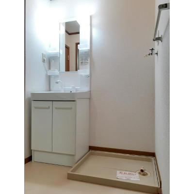 コンフォール湖北 102【管理NO：1-010832601-01020】 ★家具家電は申し込み後に搬入します★ ★2026年09月下旬入居可能★の物件画像