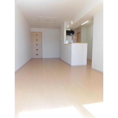 アイランド花月　Ⅲ 201【管理NO：1-018846302-02010】 ★家具家電は申し込み後に搬入します★ ★2026年10月下旬入居可能★の物件画像