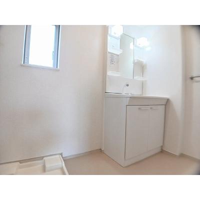 サンリット 202【管理NO：1-020504101-02020】 ★家具家電は申し込み後に搬入します★の物件画像