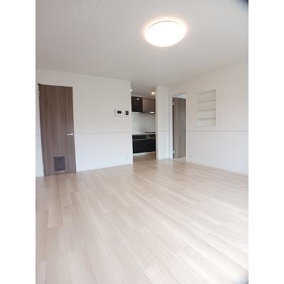 パーク・エノコダ 105【管理NO：1-027181801-01050】 ★家具家電は申し込み後に搬入します★の物件画像