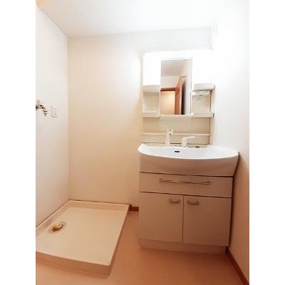 エレガントカーサＢ棟 103【管理NO：1-013267802-01030】 ★家具家電は申し込み後に搬入します★ ★2026年10月中旬入居可能★の物件画像