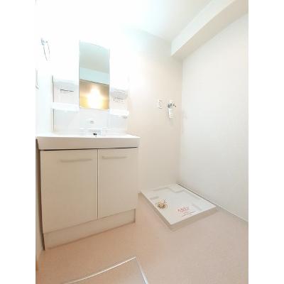 ブリリオ 202【管理NO：1-019273501-02020】 ★家具家電は申し込み後に搬入します★ ★2026年09月下旬入居可能★の物件画像