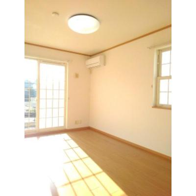 モーント　シャイン　Ａ 103【管理NO：1-012686901-01030】 ★家具家電は申し込み後に搬入します★ ★2026年10月中旬入居可能★の物件画像