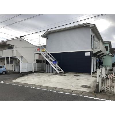 【コンビニまで徒歩6分！】サンパレスⅡ 102号室の物件画像