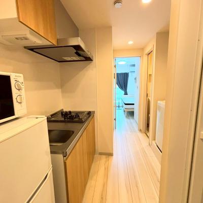 【J’sコート三軒茶屋 301】11月25日～入居可🌟厚さ25㎝超高密度ポケットコイルマットレス使用！三軒茶屋駅徒歩5分！渋谷駅まで乗り換えなしで4分！築浅マンション☆【インターネット無料】の物件画像