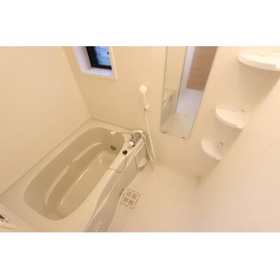 【広々でWi-Fi無料♪】ラ　ヴィーテ の物件画像