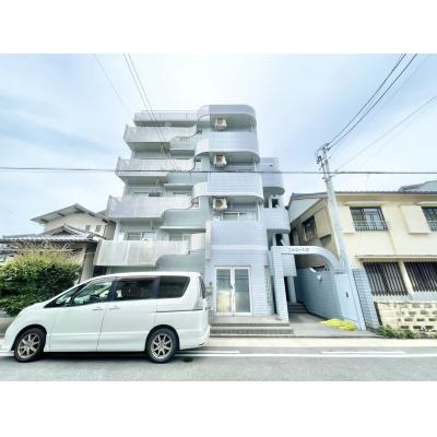 【名古屋市北区/黒川駅徒歩6分/角部屋/バストイレ別/エレベーター/自転車駐輪可能】ファミール旭 ファミマンの物件画像