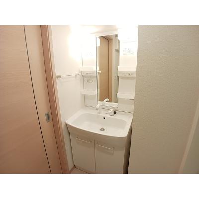 Ｂｅｌｌｅ　ｒｏｓｅ　Ⅲ 103【管理NO：1-016598601-01030】 ★家具家電は申し込み後に搬入します★の物件画像