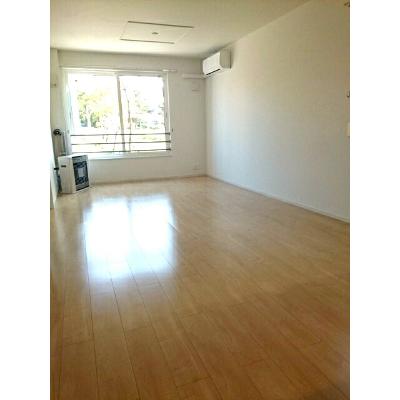 クリスタル 104【管理NO：1-022341801-01040】 ★家具家電は申し込み後に搬入します★ ★2026年10月中旬入居可能★の物件画像