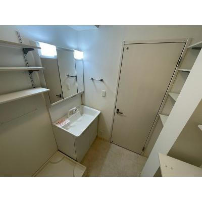 グリーンリーヴス 202【管理NO：1-099512301-02020】 ★家具家電は申し込み後に搬入します★の物件画像