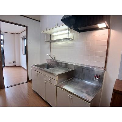 陽々館 106【管理NO：1-007960101-01060】 ★家具家電は申し込み後に搬入します★の物件画像