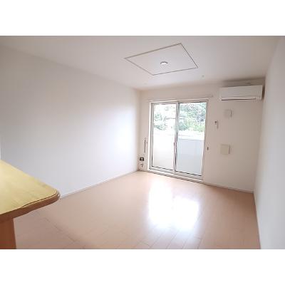 フォレストＡ 102【管理NO：1-016643101-01020】 ★家具家電は申し込み後に搬入します★の物件画像