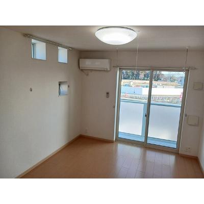 カレントⅡ 201【管理NO：1-019718001-02010】 ★家具家電は申し込み後に搬入します★ ★2026年10月中旬入居可能★の物件画像