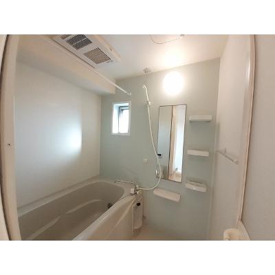 エターナル 302【管理NO：1-018414001-03020】 ★家具家電は申し込み後に搬入します★の物件画像
