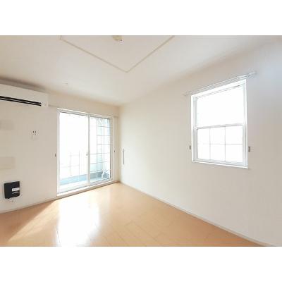アプローズ 101【管理NO：1-017734901-01010】 ★家具家電は申し込み後に搬入します★ ★2026年10月上旬入居可能★の物件画像