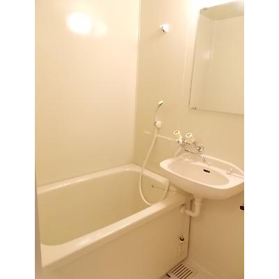 エルディムグリーンハイツ９３ 103【管理NO：1-004082901-01030】 ★家具家電は申し込み後に搬入します★ ★2026年10月上旬入居可能★の物件画像