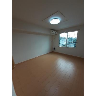 ウィステリア　フラット 202【管理NO：1-016938301-02020】 ★家具家電は申し込み後に搬入します★ ★2026年10月上旬入居可能★の物件画像