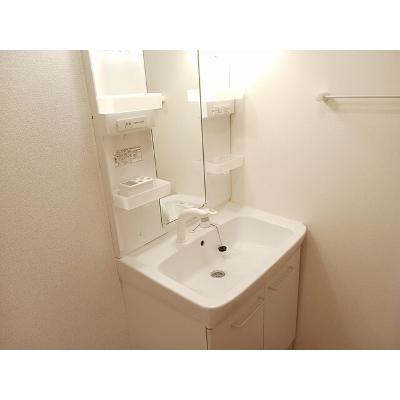 グランパルティⅡ 101【管理NO：1-018544601-01010】 ★家具家電は申し込み後に搬入します★ ★2026年09月中旬入居可能★の物件画像