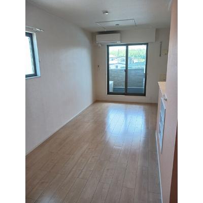 ソルティガ 201【管理NO：1-022079201-02010】 ★家具家電は申し込み後に搬入します★ ★2026年12月中旬入居可能★の物件画像