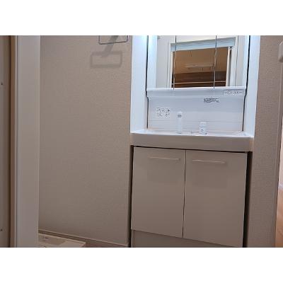 ウェルス　サン　イースト 202【管理NO：1-027253901-02020】 ★家具家電は申し込み後に搬入します★の物件画像