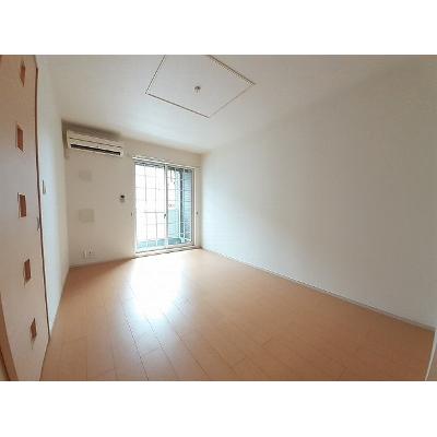 エレガンシア 102【管理NO：1-017218701-01020】 ★家具家電は申し込み後に搬入します★ ★2026年10月中旬入居可能★の物件画像
