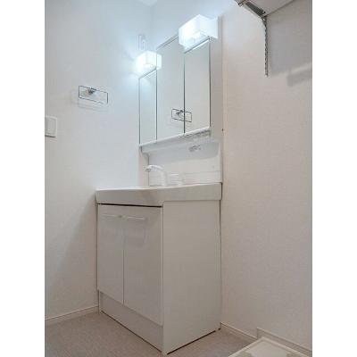 コンフォルトＡ 103【管理NO：1-028662901-01030】 ★家具家電は申し込み後に搬入します★の物件画像