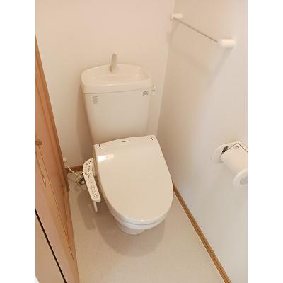 フィオーレ 102【管理NO：1-015097301-01020】 ★家具家電は申し込み後に搬入します★の物件画像