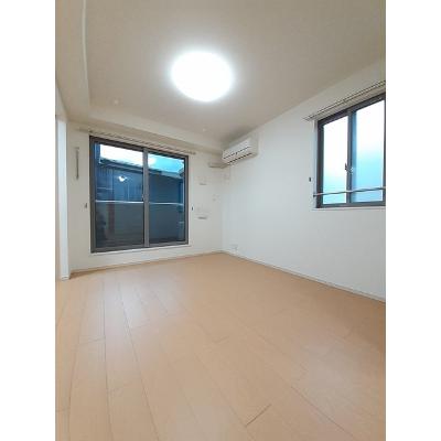 ベル　オーブ　Ⅲ 203【管理NO：1-019212501-02030】 ★家具家電は申し込み後に搬入します★の物件画像