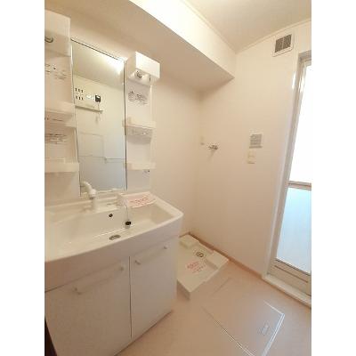 ブローテ 202【管理NO：1-016173901-02020】 ★家具家電は申し込み後に搬入します★ ★2026年10月上旬入居可能★の物件画像