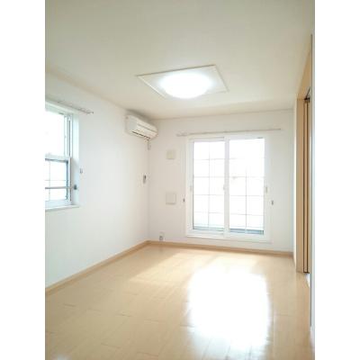 ウッディー・パレス 203【管理NO：1-016038801-02030】 ★家具家電は申し込み後に搬入します★ ★2026年10月中旬入居可能★の物件画像