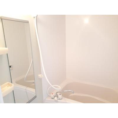 フリ－デ多度 202【管理NO：1-012331901-02020】 ★家具家電は申し込み後に搬入します★ ★2026年10月上旬入居可能★の物件画像