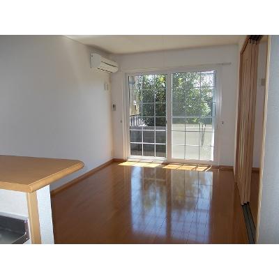 メゾン井上 101【管理NO：1-014045201-01010】 ★家具家電は申し込み後に搬入します★の物件画像