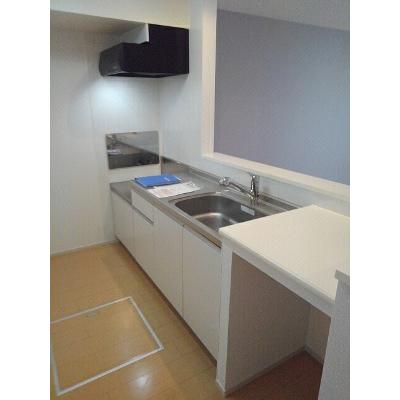 サーフサイド 103【管理NO：1-019565101-01030】 ★家具家電は申し込み後に搬入します★ ★2026年10月中旬入居可能★の物件画像