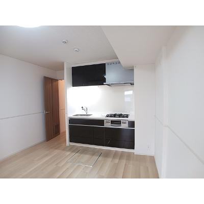 ヒカルサ尼崎栗山町 103【管理NO：1-028449201-01030】 ★家具家電は申し込み後に搬入します★の物件画像
