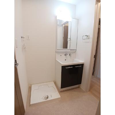 ヒカルサ尼崎栗山町 103【管理NO：1-028449201-01030】 ★家具家電は申し込み後に搬入します★の物件画像