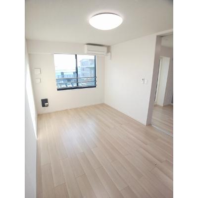 サンティエＮＡＧＡＩ 201【管理NO：1-028490701-02010】 ★家具家電は申し込み後に搬入します★の物件画像