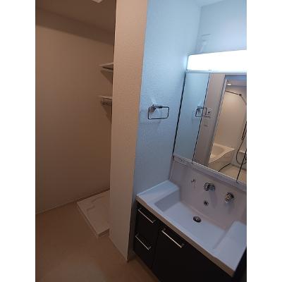 グラン・ステラータ 301【管理NO：1-028407801-03010】 ★家具家電は申し込み後に搬入します★ ★2026年09月下旬入居可能★の物件画像
