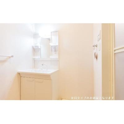 赤川４丁目アパート 302【管理NO：1-028701901-03020】 ★家具家電は申し込み後に搬入します★ ★2027年01月下旬入居可能★の物件画像