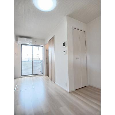 ジャイオス 105【管理NO：1-026780201-01040】 ★家具家電は申し込み後に搬入します★ ★2026年10月上旬入居可能★の物件画像