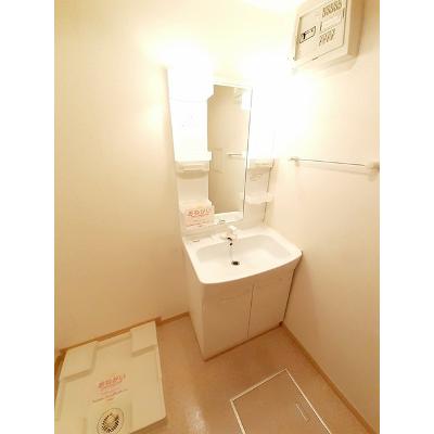 グラン・ジェルメ　Ⅱ 201【管理NO：1-016899702-02010】 ★家具家電は申し込み後に搬入します★ ★2026年10月中旬入居可能★の物件画像
