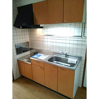 ヴィラ西秦 202【管理NO：1-010323701-02020】 ★家具家電は申し込み後に搬入します★ ★2026年10月中旬入居可能★の物件画像