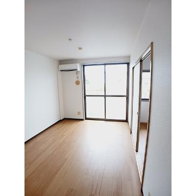 若葉ハイツ 105【管理NO：1-005342601-01050】 ★家具家電は申し込み後に搬入します★ ★2026年10月上旬入居可能★の物件画像