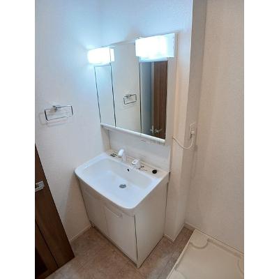 ＳＵＮ１６　金光Ⅳ 201【管理NO：1-026610302-02010】 ★家具家電は申し込み後に搬入します★の物件画像